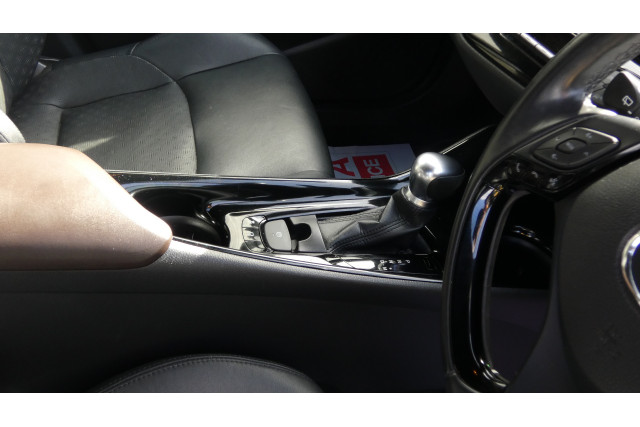 2017 Toyota C-HR NGX10R KOBA 2WD SUV Image 14