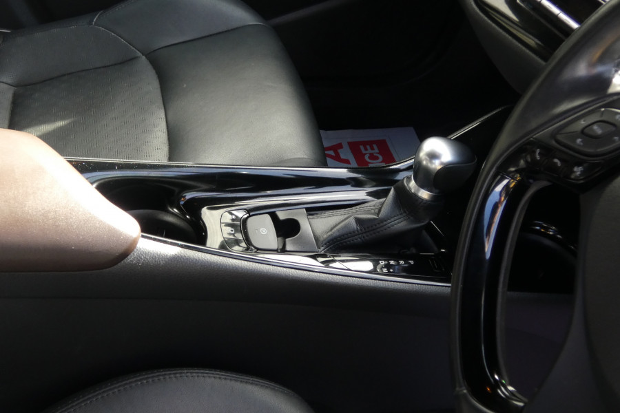 2017 Toyota C-HR NGX10R KOBA 2WD SUV Image 14