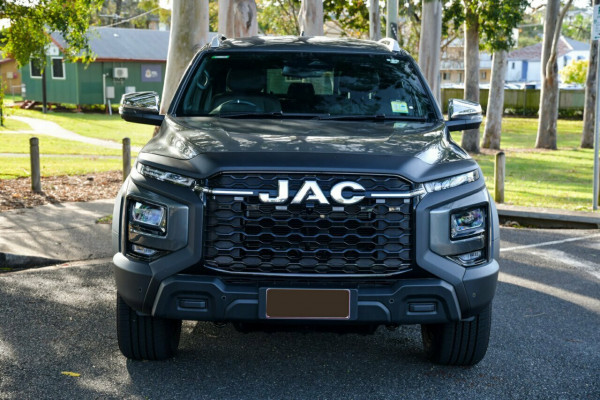 2025 MY24 JAC T9  Haven Ute
