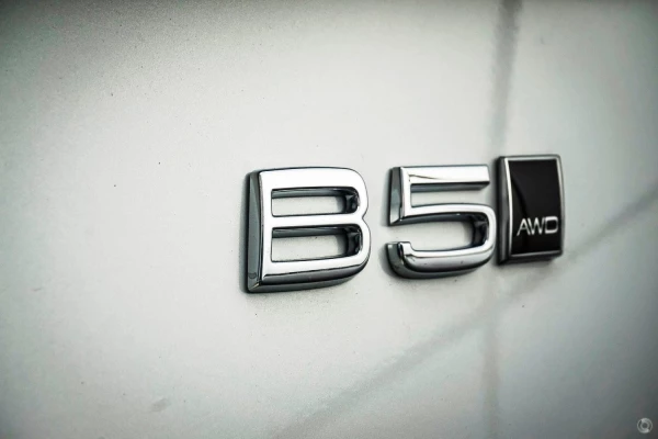 2026 Volvo XC90 L Series Plus B5 Bright SUV Image 11