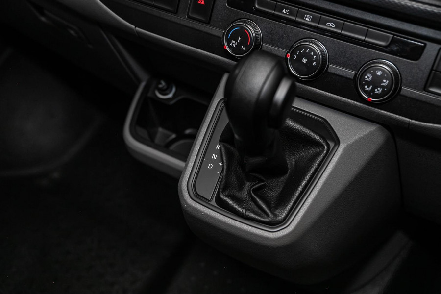 2022 Volkswagen Transporter T6.1 LWB Van Image 22
