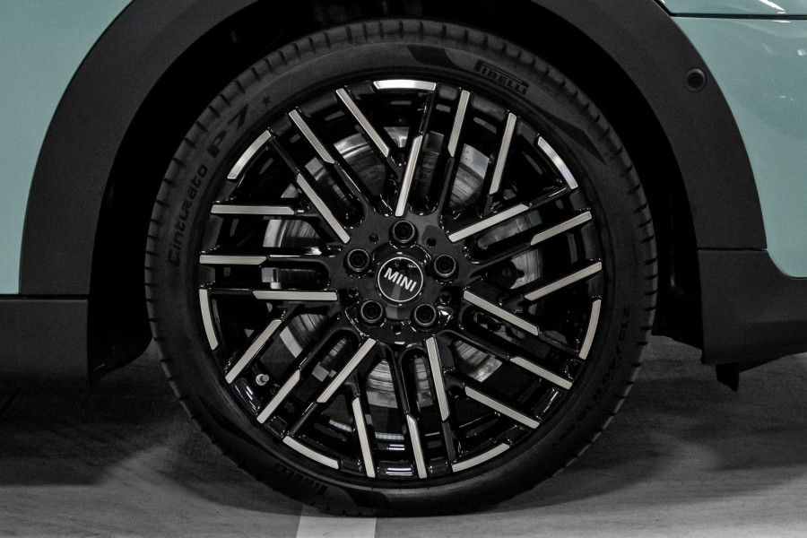 2025 MINI Cooper F65 C Favoured Hatch