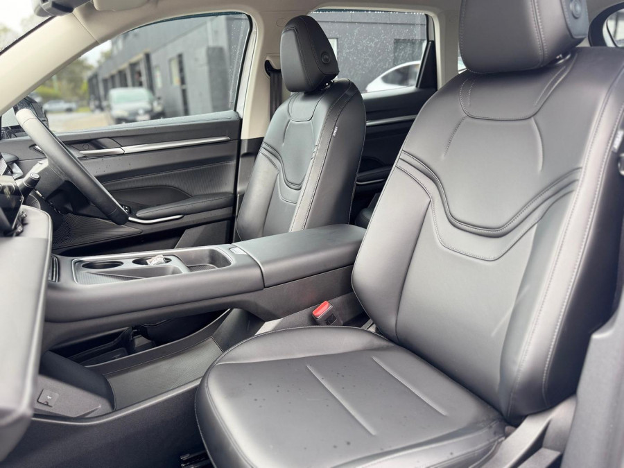 2025 GWM Haval H6 B01 Lux SUV Image 12