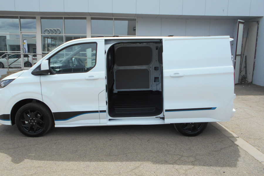 2024 MY24.50 Ford Transit Custom AV Sport SWB Van Image 12