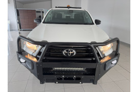 2021 Toyota HiLux GUN126R SR5 Double Cab Chassis