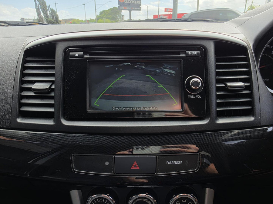 2017 Mitsubishi Lancer CF LS Sedan Image 23