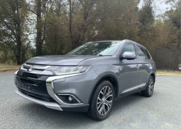 Mitsubishi Outlander Exceed ZK 