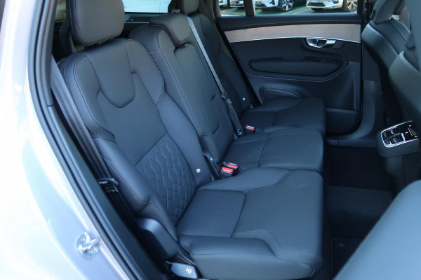 2025 MY26 Volvo XC90 L Series Plus B5 Bright SUV Image 16