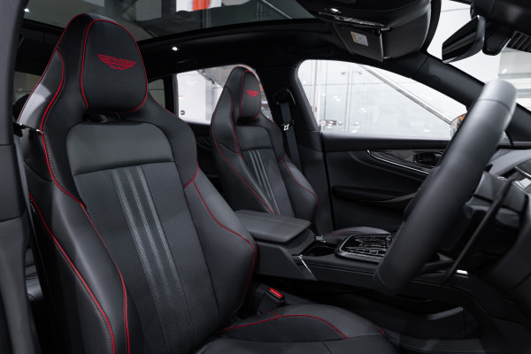 2025 Aston Martin DBX Wagon Image 24