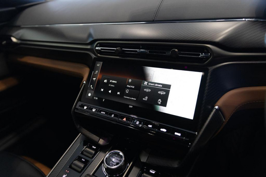 2026 Aston Martin Vanquish   Coupe Image 24