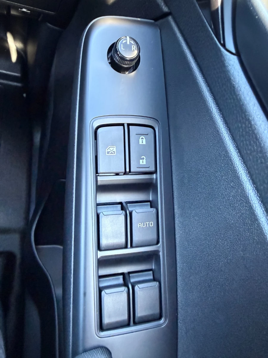 2025 MY25.5 Isuzu D-MAX RG X-RIDER Ute Image 18