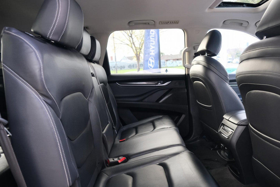 2022 MY23 LDV D90 SV9A Executive SUV Image 12