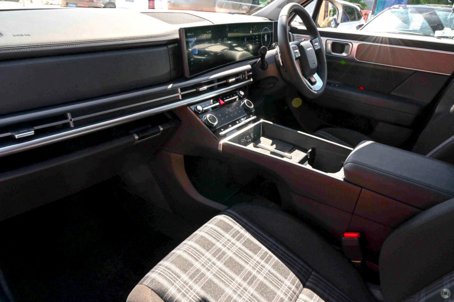 2026 Hyundai Santa Fe MX5.V2 Hybrid SUV Image 6