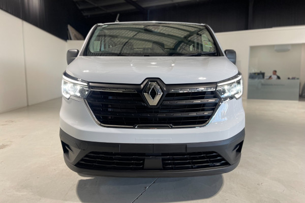 2023 Renault Trafic X82 Crew Pro Van