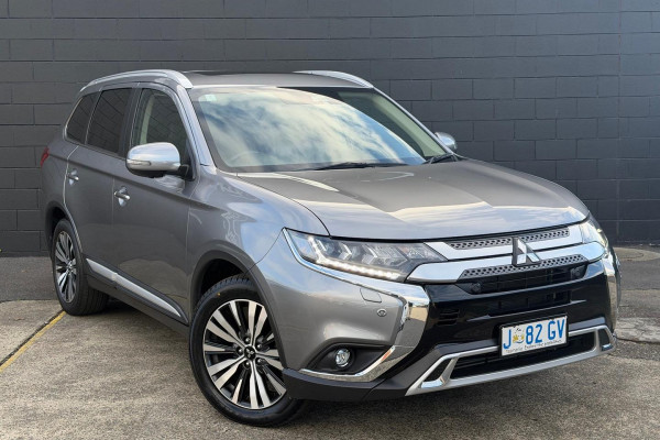 2020 MY21 Mitsubishi Outlander ZL Exceed SUV Image 1