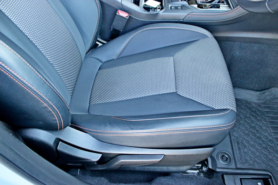 2020 Subaru XV G5-X 2.0i-L SUV Image 13