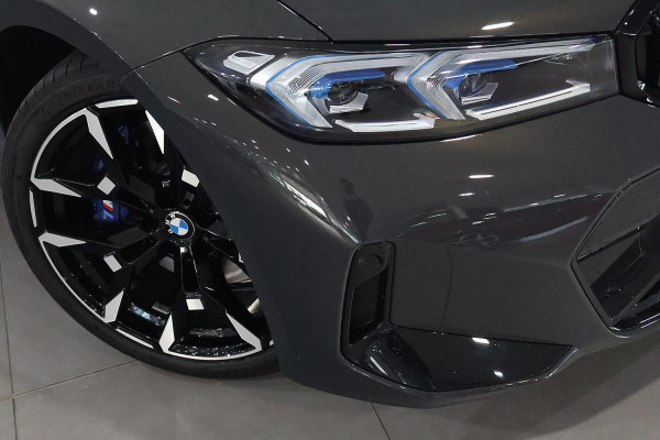 2025 BMW 3 Series G20 LCI II 330i M Sport Sedan image 2