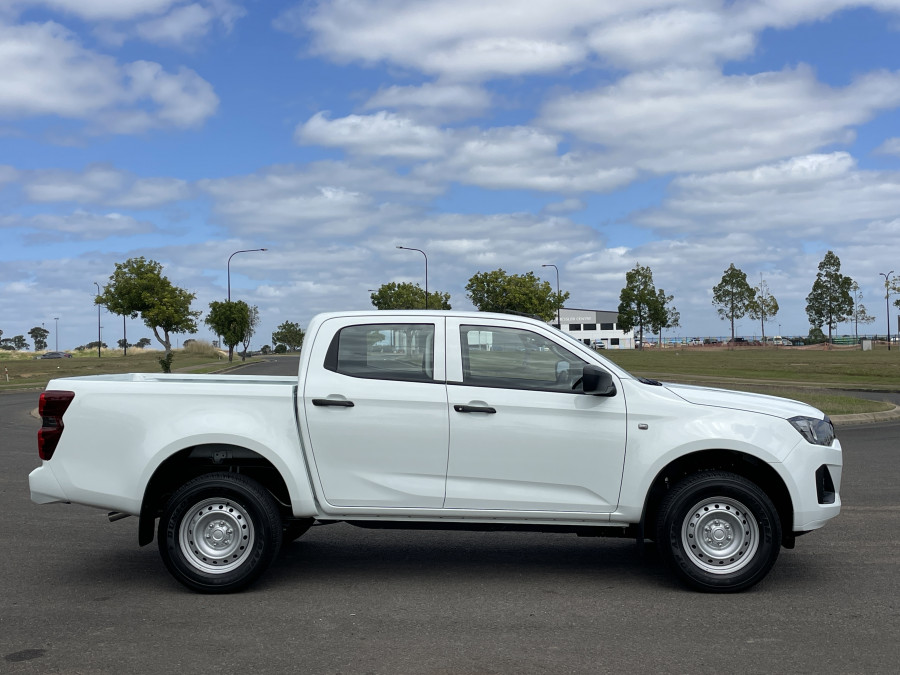2025 MY25.5 Isuzu D-MAX RG SX High Ride Ute Image 2
