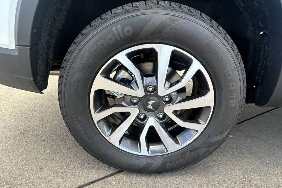 2024 MY23 Mahindra Scorpio  Z8L SUV Image 16