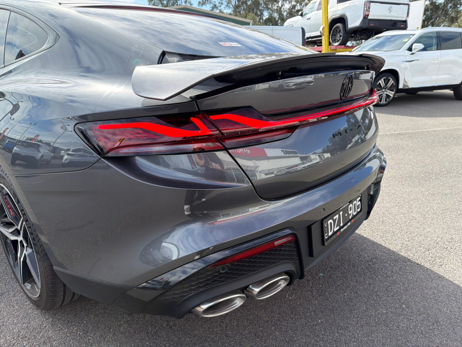 2025 MG MG7  Essence Sedan Image 4