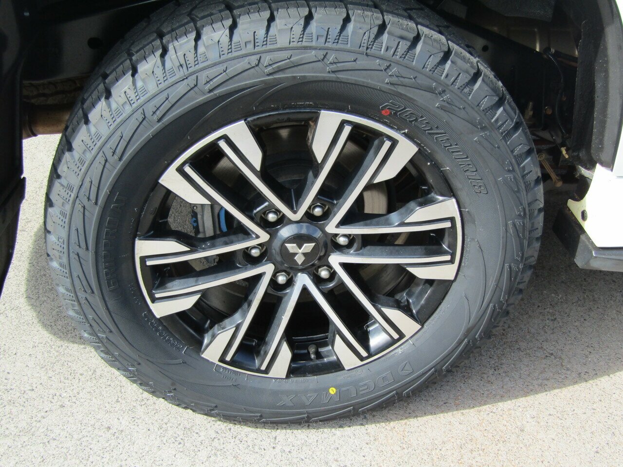 2020 MY21 Mitsubishi Pajero Sport QF GLS SUV Image 8