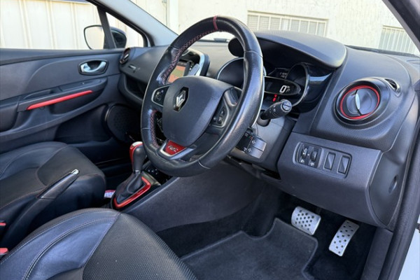 2016 Renault Clio R.S. IV B98 R.S. 200 Sport Hatch Image 9
