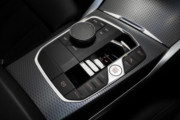 2023 BMW 4 Series G26 420i M Sport Hatch image 18