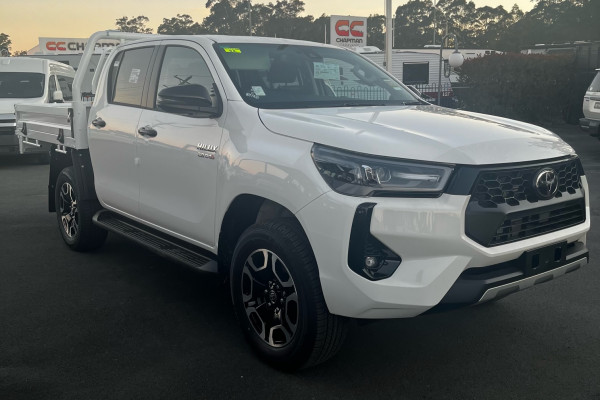 2025 Toyota HiLux GUN126R SR5 48V Cab Chassis
