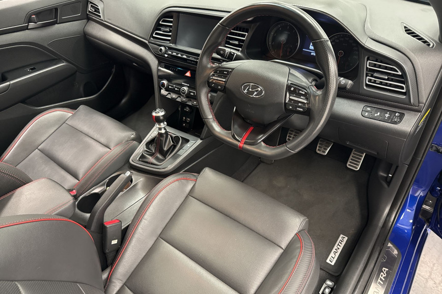 2018 MY19 Hyundai Elantra AD.2 Sport Premium Sedan Image 17