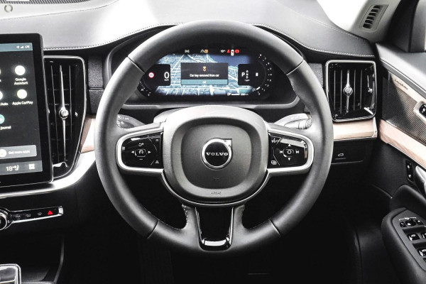 2026 Volvo XC90 L Series Plus B5 Bright SUV Image 8