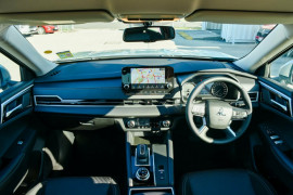2024 Mitsubishi Outlander ZM LS SUV