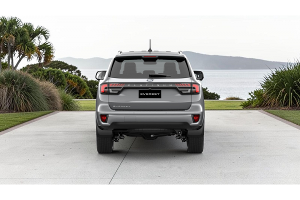 2026 Ford Everest UB Platinum SUV Image 6