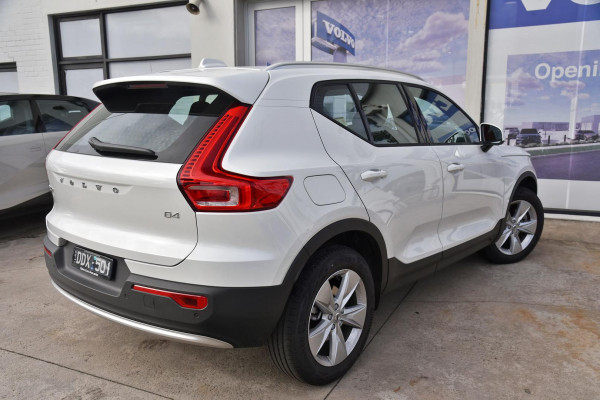 2024 MY25 Volvo XC40 XZ Plus B4 SUV Image 4