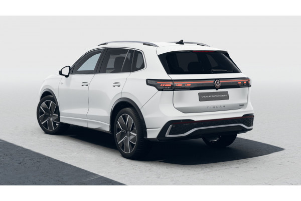 2026 Volkswagen Tiguan CT 195TSI R-Line SUV Image 3