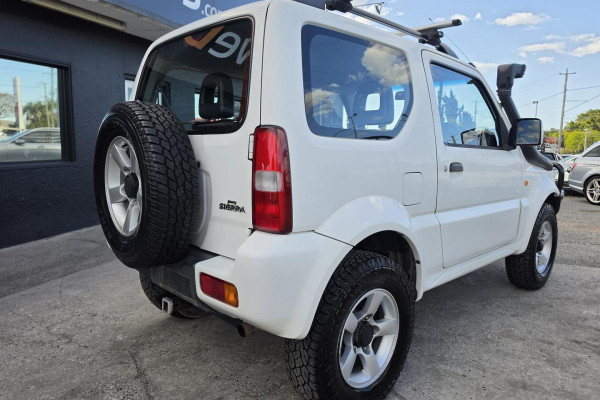 2012 Suzuki Jimny SN413 T6 Sierra SUV Image 7
