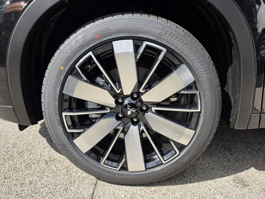 2026 MY25 Mitsubishi Outlander ZM Aspire SUV Image 3