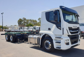 Iveco Stralis AT310