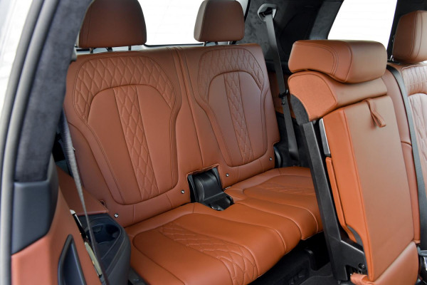2025 BMW X7 G07 LCI xDrive40d M Sport SUV