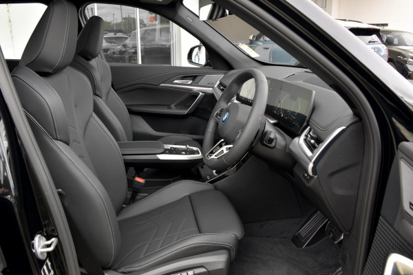 2026 BMW X1 U11 xDrive25e M Sport SUV image 6