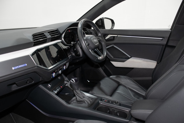 2024 Audi Q3 F3 40 TFSI S line SUV Image 23
