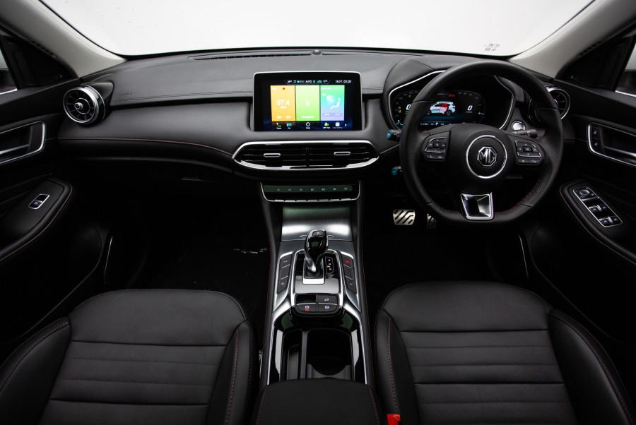 2025 MG HS Plug-in Hybrid Essence SUV Image 10