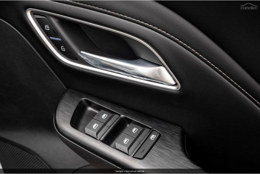 2024 MY24.5 MG ZS ZS32 Essence Hybrid+ SUV Image 14