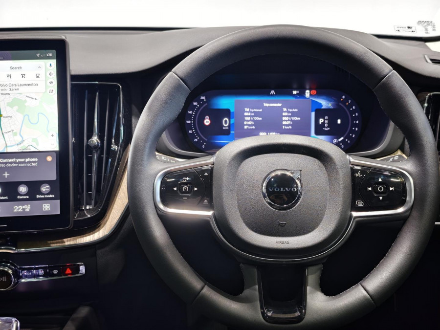 2025 MY26 Volvo XC60 UZ Plus B5 Bright SUV Image 11