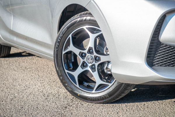 2025 MG MG3 Essence Hatch Image 5