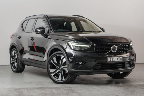 Volvo XC40 Ultimate B5 Dark XZ