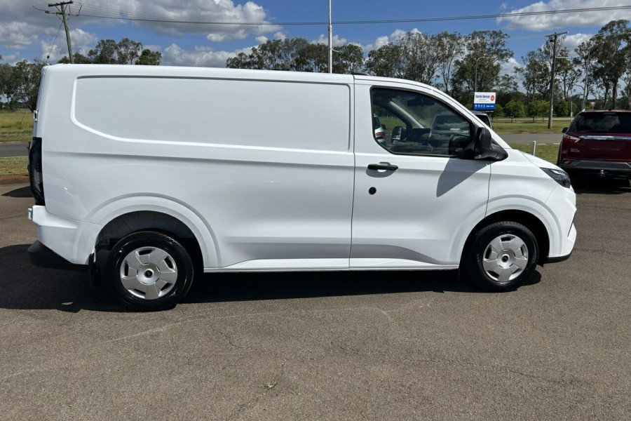 2023 MY23.75 Ford Transit Custom AV Trend SWB Van Image 13
