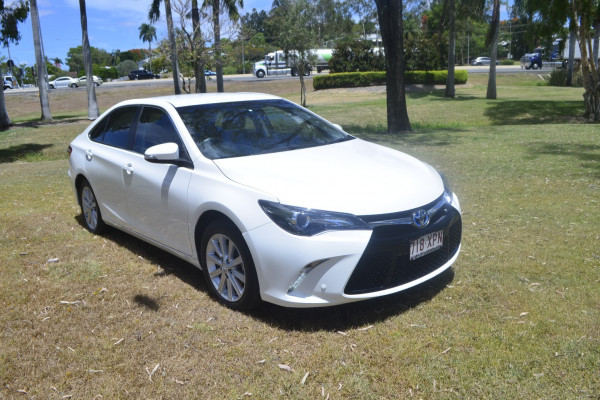 Toyota Camry S AV