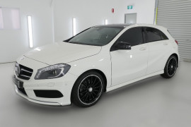 2015 MY06 Mercedes-Benz A-class W176 806MY A200 Hatchback Image 3