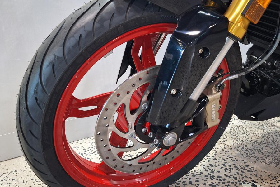 2026 BMW G 310 R G 310