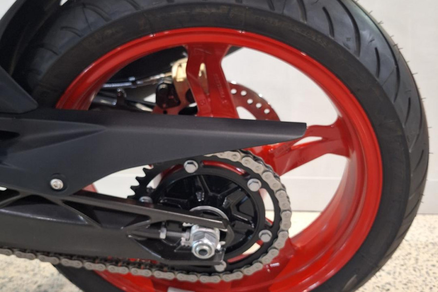 2026 BMW G 310 R G 310